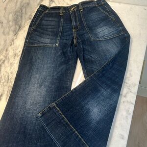Cabi Jean modern wide leg size 6